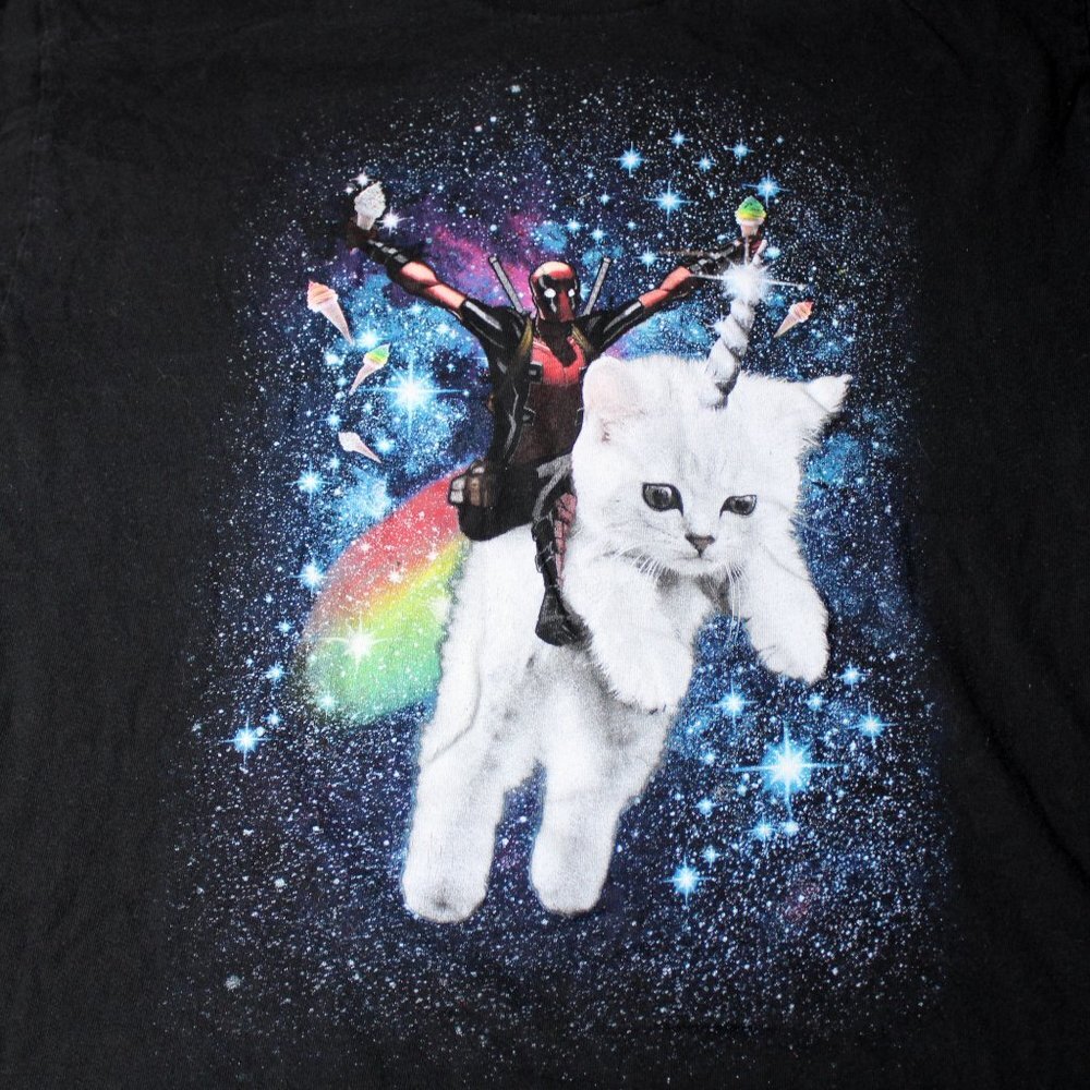 Marvel Cotton Short Sleeve Deadpool Space Trip Unicorn Cat T-Shirt - Picture 7 of 8